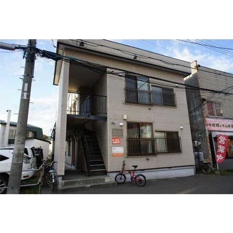 ハイツビアンカ 8号室(賃貸・1DK・3.3万円/月)の外観・室内写真