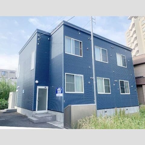 レオパレスメゾン 山 鼻 104号室(賃貸・1K・4.6万円/月)の外観・室内写真