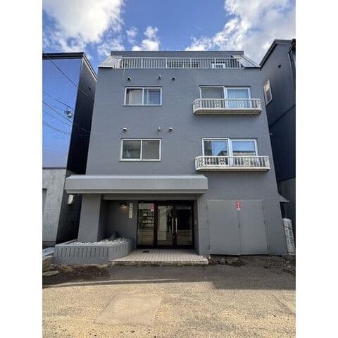 円山プレイス 0205号室(賃貸・1R・2.3万円/月)の外観・室内写真