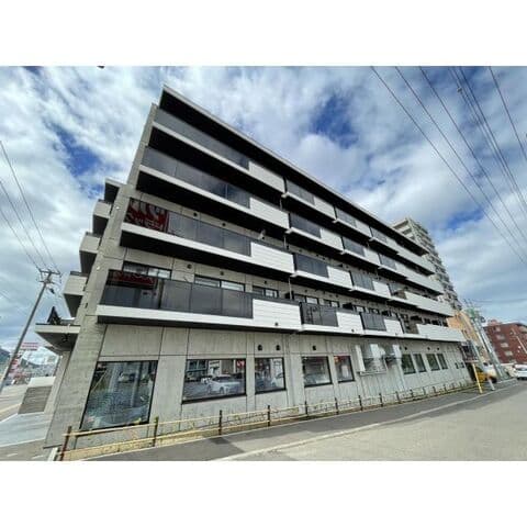 S-RESIDENCE西町 206号室(賃貸・2LDK・9万円/月)の外観・室内写真