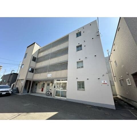 シャトー青山 303号室(賃貸・1DK・3.7万円/月)の外観・室内写真
