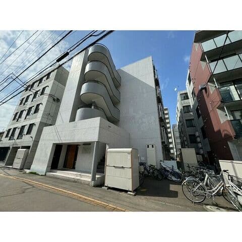 ルナハイツ札幌 205号室(賃貸・1DK・3.9万円/月)の外観・室内写真