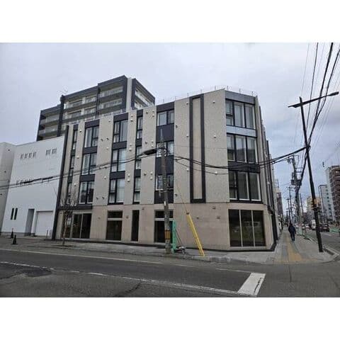 アルファスクエアドミニオン北18条 305号室(賃貸・1LDK・8万円/月)の外観・室内写真