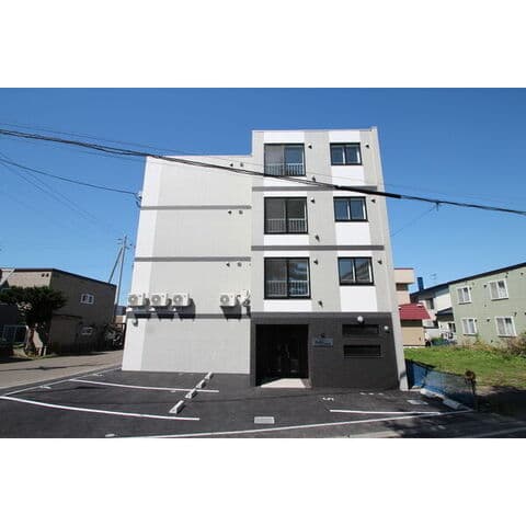 Lucio(ルシオ) 402号室(賃貸・1LDK・5.9万円/月)の外観・室内写真