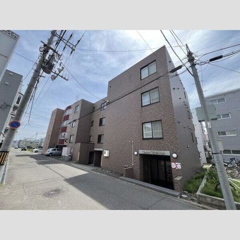 グランドティトンN32 203号室(賃貸・1LDK・4.7万円/月)の外観・室内写真