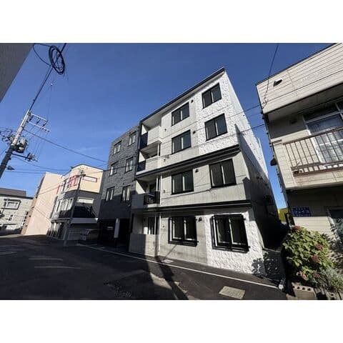 ブランシャールALAIN(アラン)平岸 101号室(賃貸・2LDK・9.9万円/月)の外観・室内写真