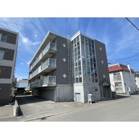 クリスタルコート 405号室(賃貸・1DK・4.2万円/月)の外観・室内写真