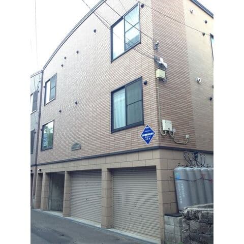 FK HILLS 南4条 205号室(賃貸・1DK・4.7万円/月)の外観・室内写真