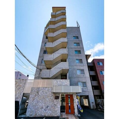 リーフガーデン 401号室(賃貸・1LDK・5.3万円/月)の外観・室内写真