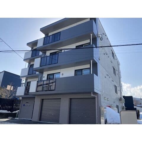 ラピスブラオ厚別中央 102号室(賃貸・1LDK・5.5万円/月)の外観・室内写真