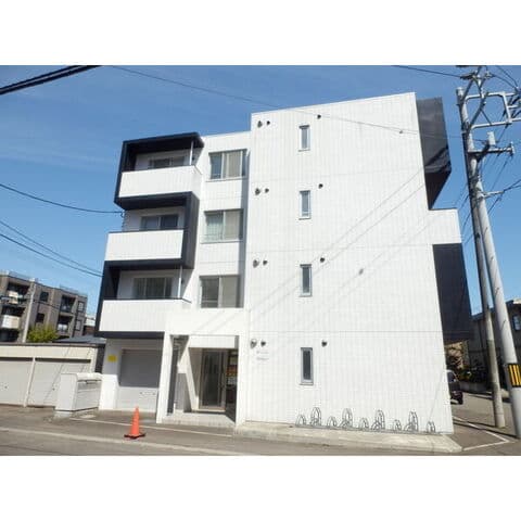 ビアン平岸 301号室(賃貸・1LDK・4.3万円/月)の外観・室内写真