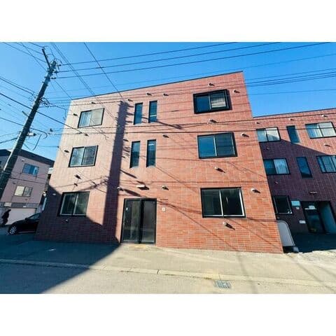 カシーナ平岸高台壱番館 301号室(賃貸・1LDK・3.4万円/月)の外観・室内写真