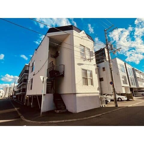 キャッスルホワイト7 205号室(賃貸・1LDK・3.2万円/月)の外観・室内写真