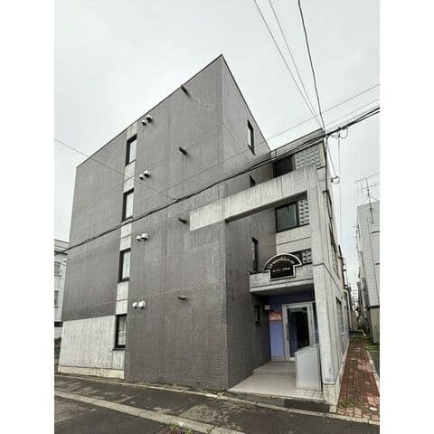 ルーベンクラッセ 1-B号室(賃貸・1K・3.3万円/月)の外観・室内写真