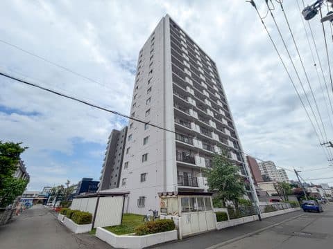 シャンボール豊平 501号室(中古マンション・3LDK・2,190万円)の外観・室内写真