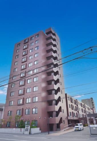 クルーザーバレー山鼻 (中古マンション・4LDK・3,280万円)の外観・室内写真