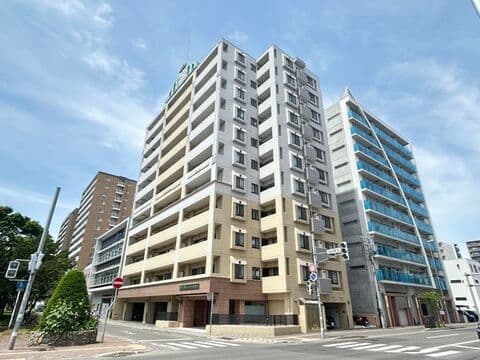 ダイアパレス知事公館 903号室(中古マンション・4LDK・4,790万円)の外観・室内写真