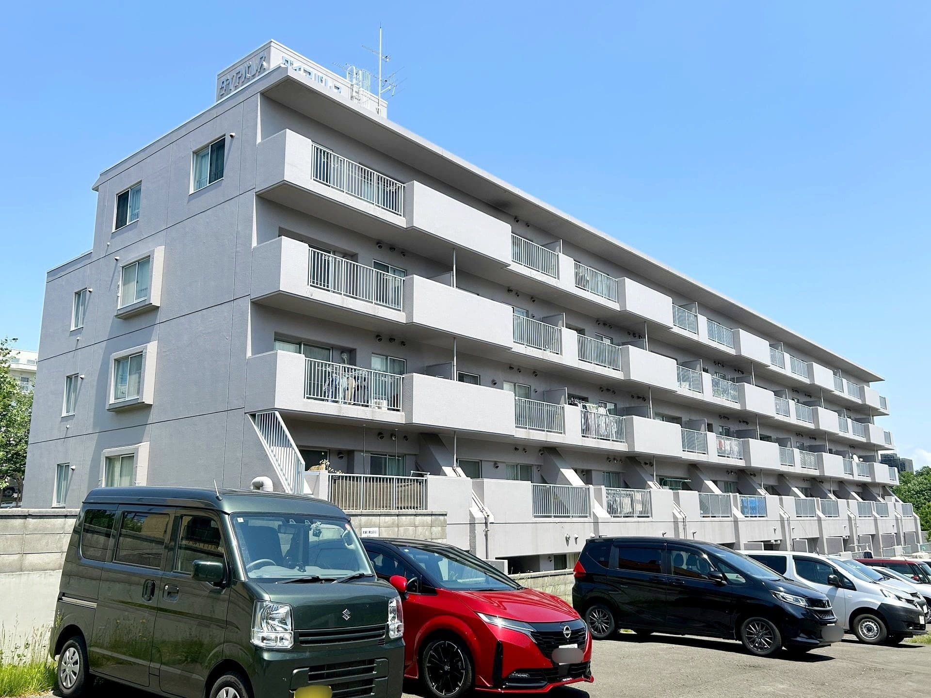 ダイアパレス平岸台(中古マンション・3LDK・2,190万円)の外観・室内写真