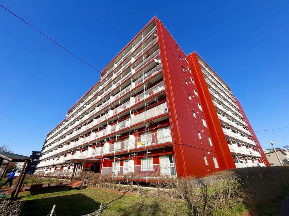 インペリアル麻生 C棟 (中古マンション・3LDK・1,680万円)の外観・室内写真