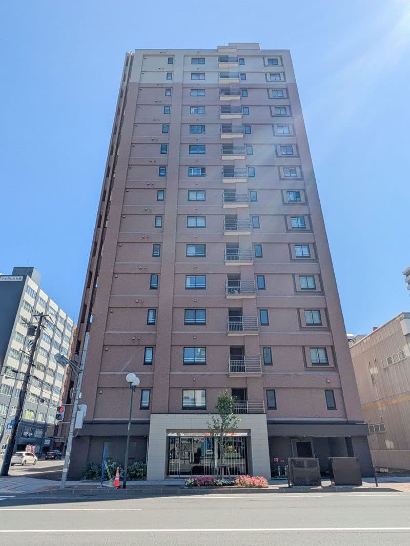 ラ・クラッセ札幌ステーションプレイス(中古マンション・2LDK・5,690万円)の外観・室内写真