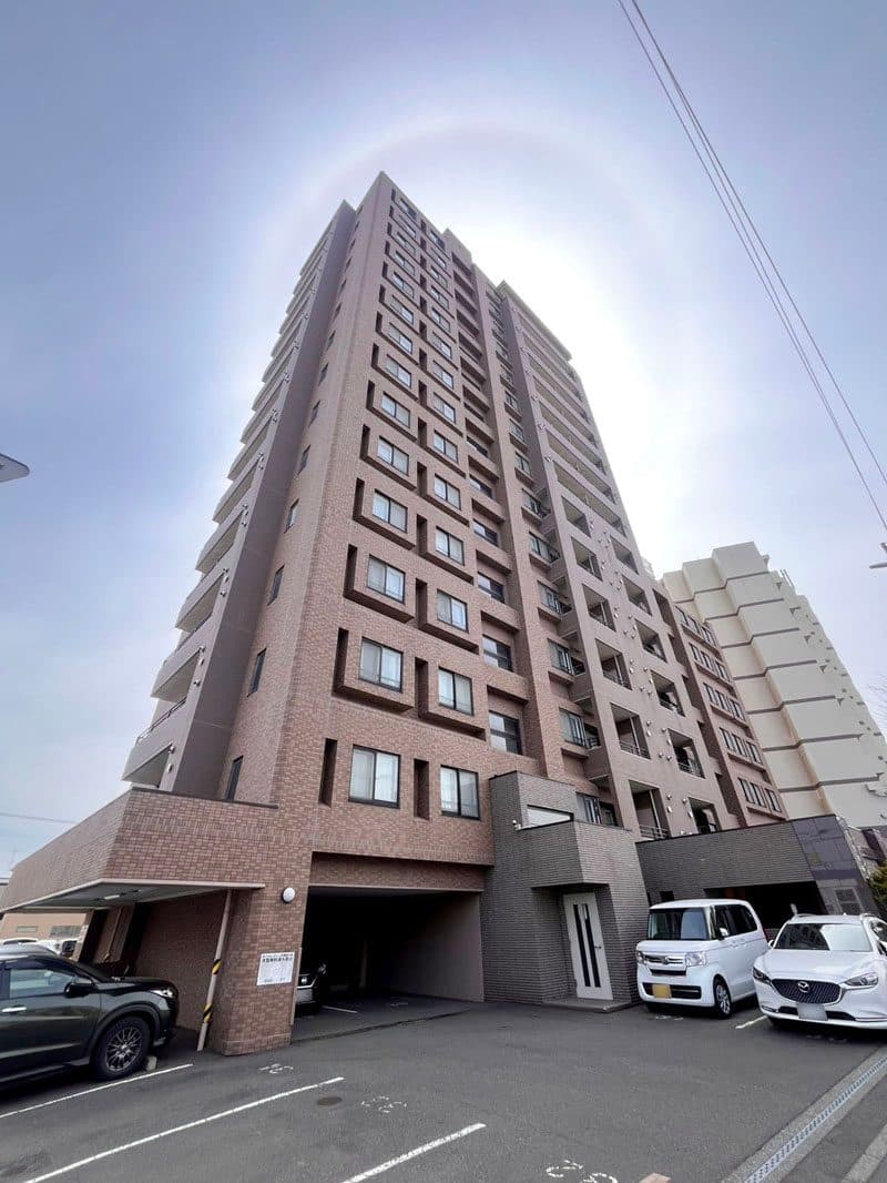 ラピスガーデン宮の森 (中古マンション・4LDK・6,299万円)の外観・室内写真
