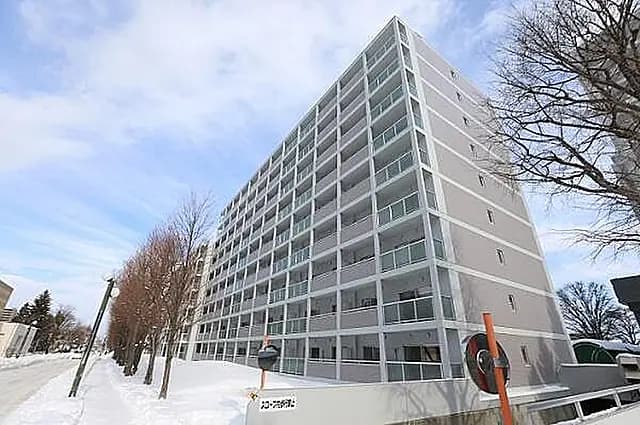 山鼻サンタウン3号館(中古マンション・3LDK・3,090万円)の外観・室内写真